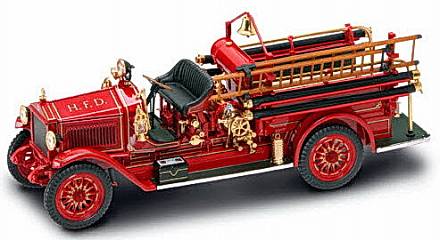 Автомобиль - пожарная машина Мэксим C-1 образца 1923 г., масштаб 1:24 